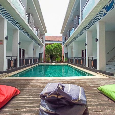 Rabasta Mahayana Kuta Hotel Bali Exteriör bild
