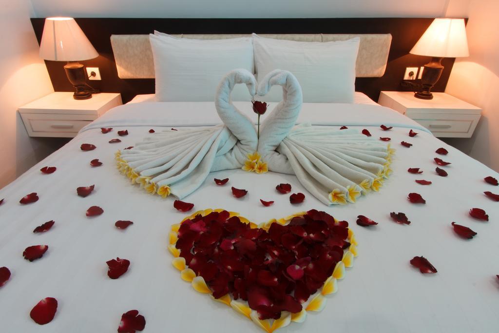Rabasta Mahayana Kuta Hotel Bali Rum bild